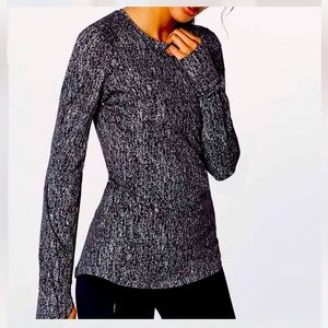LULULEMON Extra Mile Pullover Size 6 Women's Black Long Sleeve Top